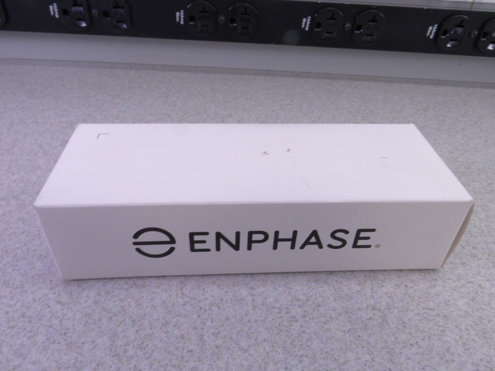 NEW Enphase COMMS-KIT-01 Communication Kit 865-00320 (US SELLER)