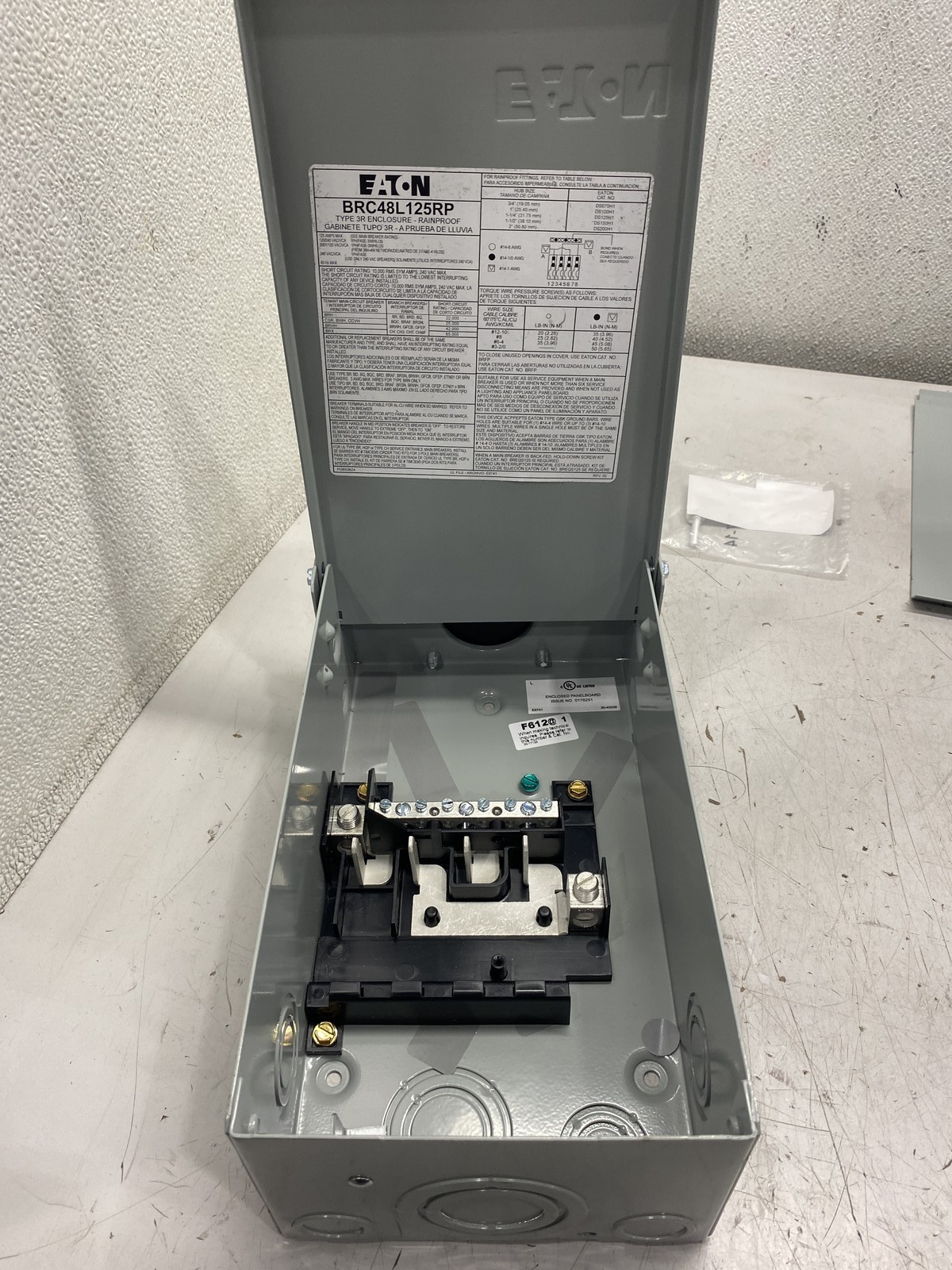 Eaton BR 1″ Loadcenter, 125A, Single-Phase, 8-Pole