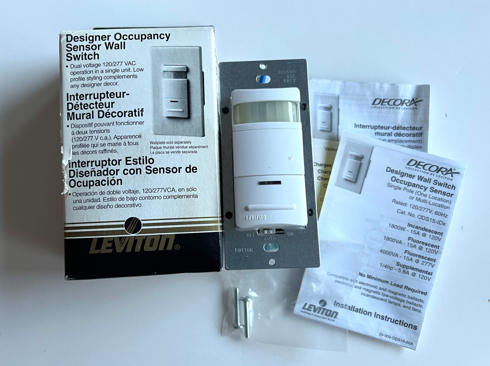 Leviton Designer Occupancy Sensor Wall Switch 092-ODS15-IDW White Dual Voltage