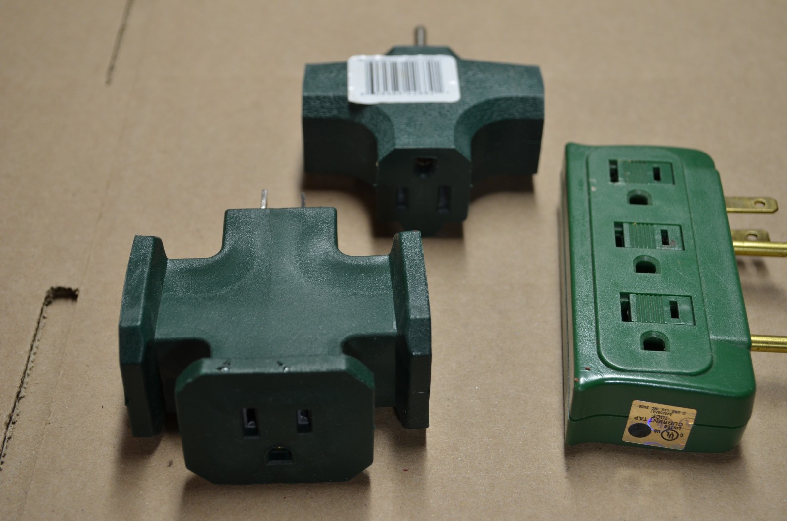 Grounded AC Taps: LITESUN LT-8A 3-Outl+Stanley DR-W02 3-Outl+Unbranded 6-Outlet