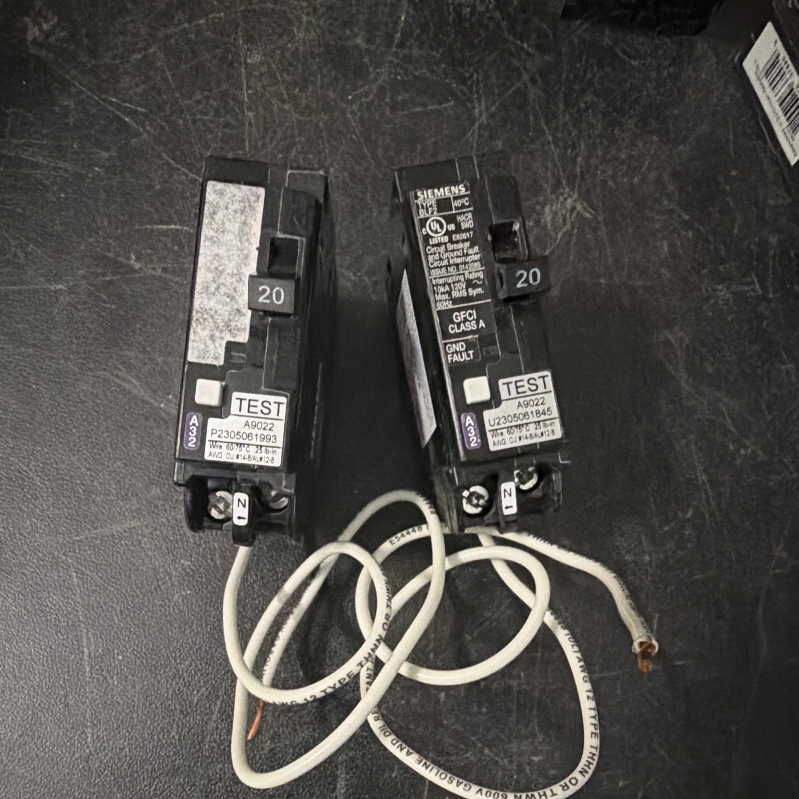 Siemens BLF2 20A 1-Pole 120V GFCI Branch Circuit Breaker ( Lot of 2)