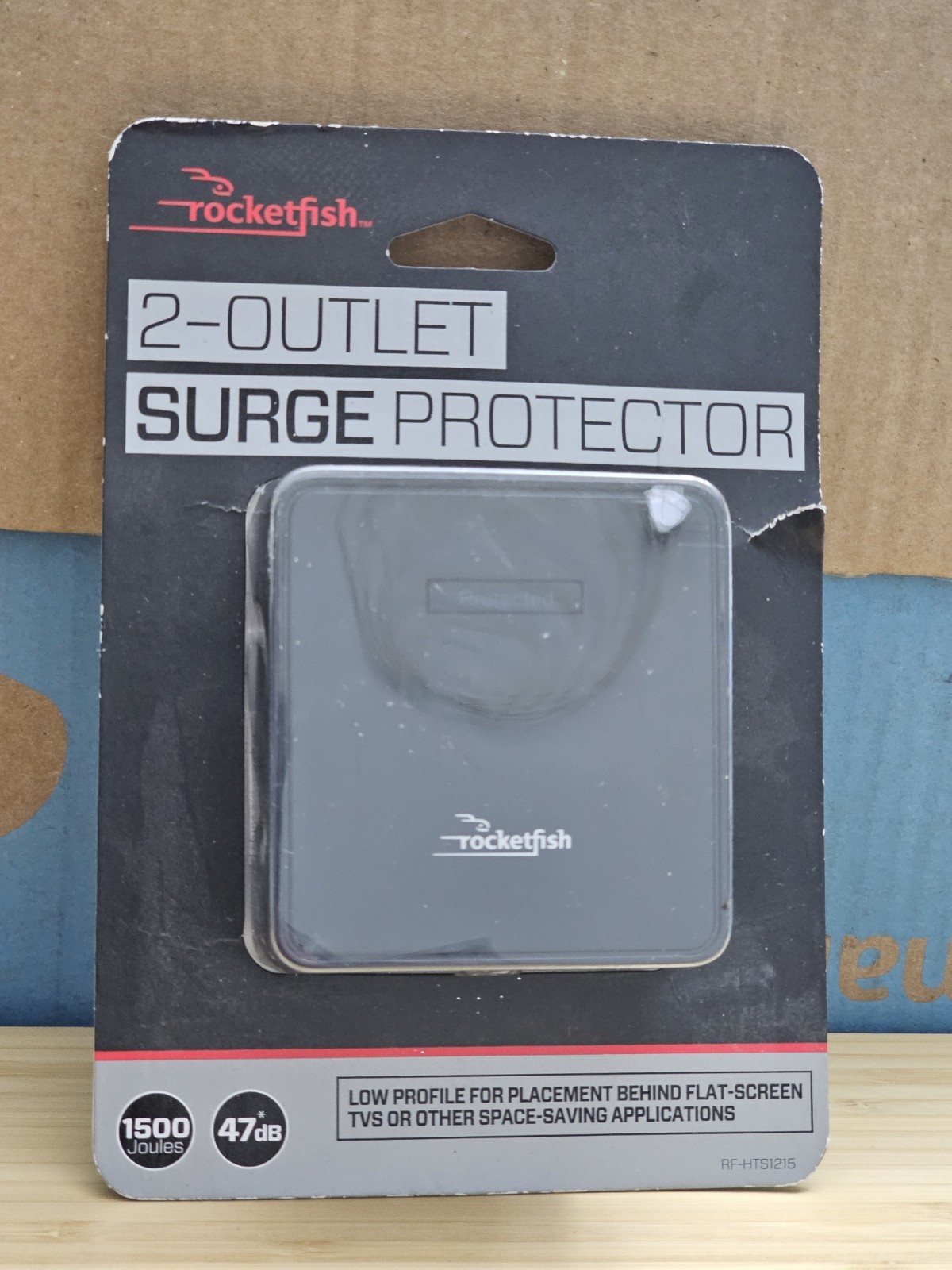 NEW Rocketfish 2 Outlet Wall Tap 1500 Joules Surge Protector Black NIB