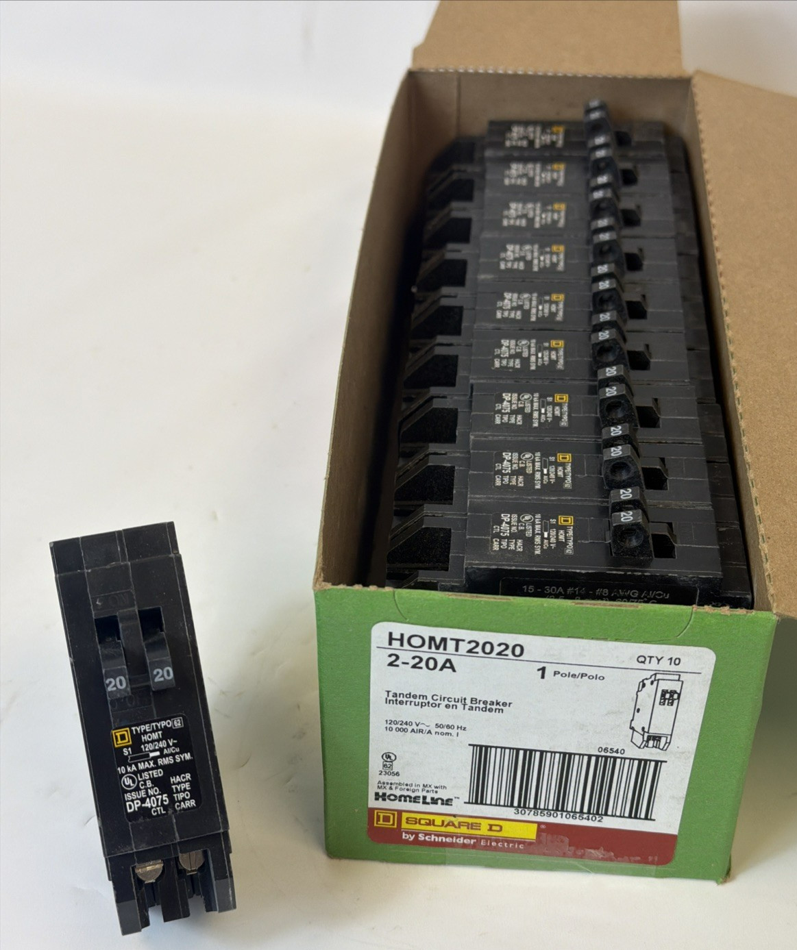 (10) Square D HOMT2020 2-20A Twin 1 Pole Tandem Circuit Breaker *10 NEW IN BOX*
