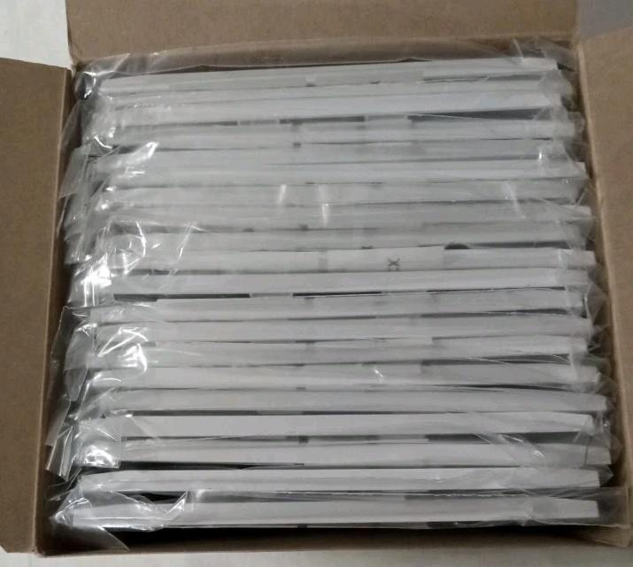 NEW 💥DEAKO (20-Pk) 3-Gang Faceplate DS-FP3Y-WHWH-UCX