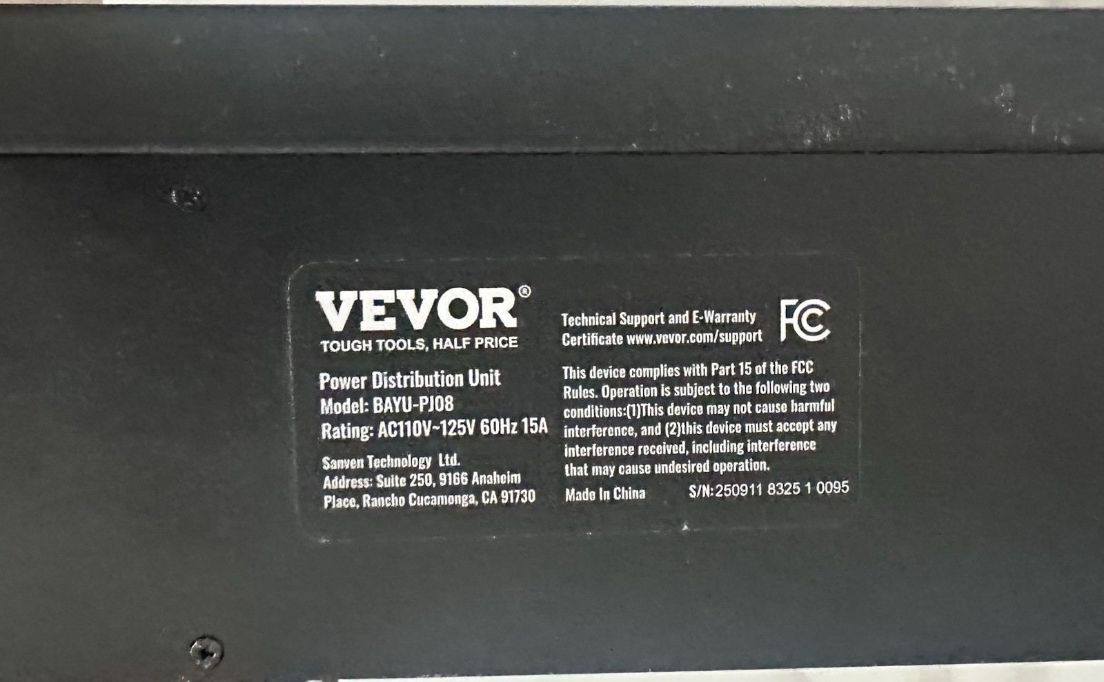 4 – VEVOR 8 Outlet Power Strips Rack Mount Model BAYU-PJ08 (AC110V~125V 60Hz 15A