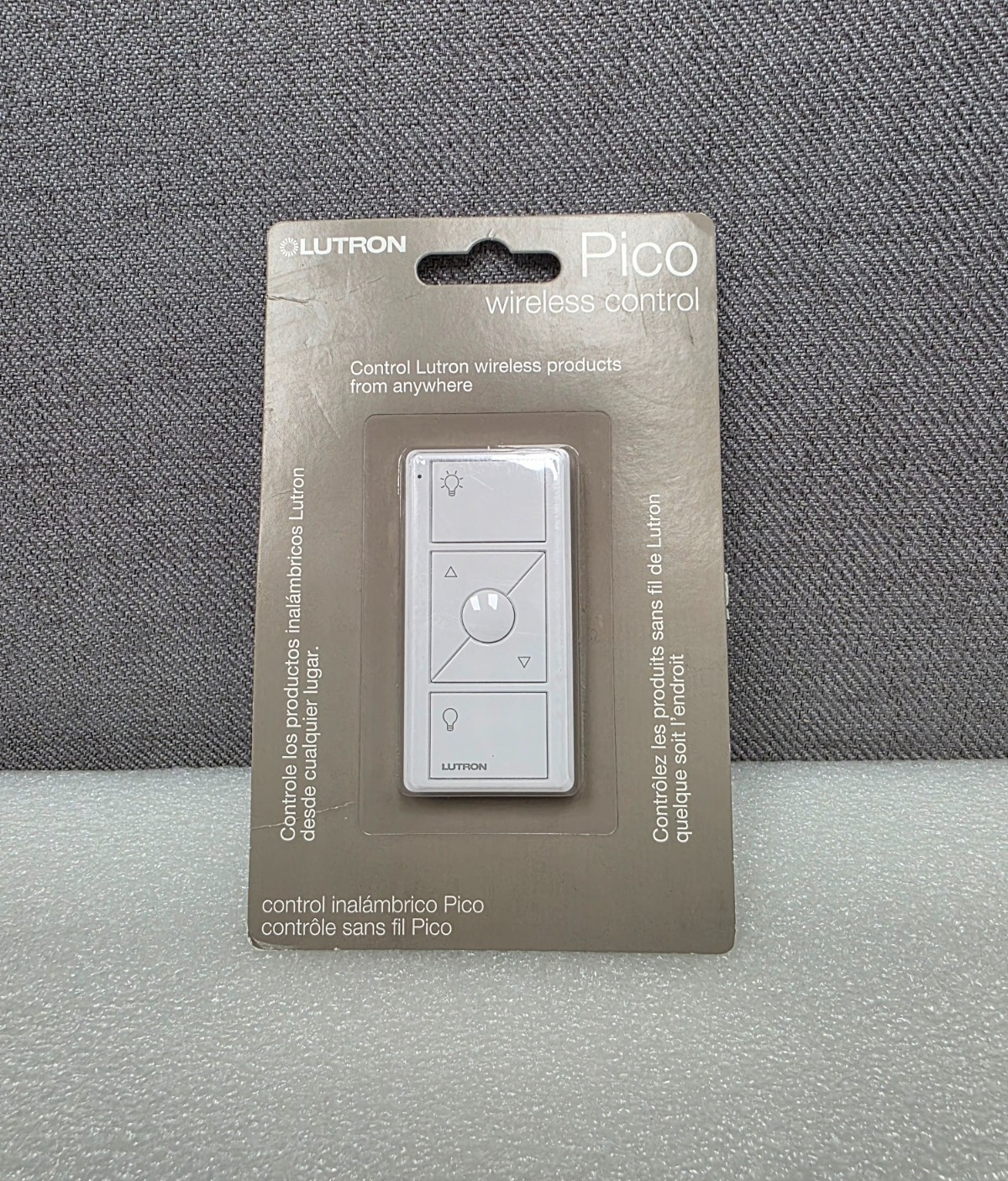 Lutron Pico Wireless Smart Remote Control – BRAND NEW PJ2-3BRL-GWH-L01