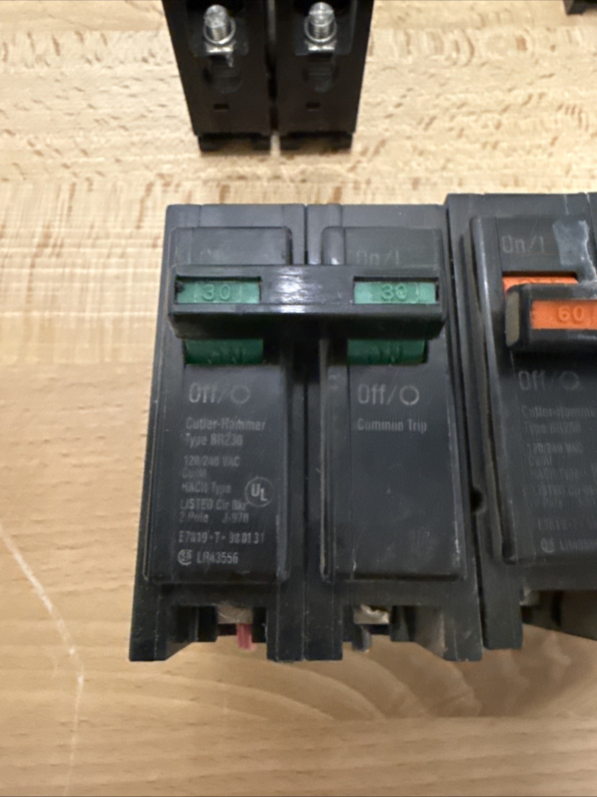 Lot Of Bryant Westinghouse BR220 BD1515 BR240 BR260 BR230 BD2020 BR120 Breakers