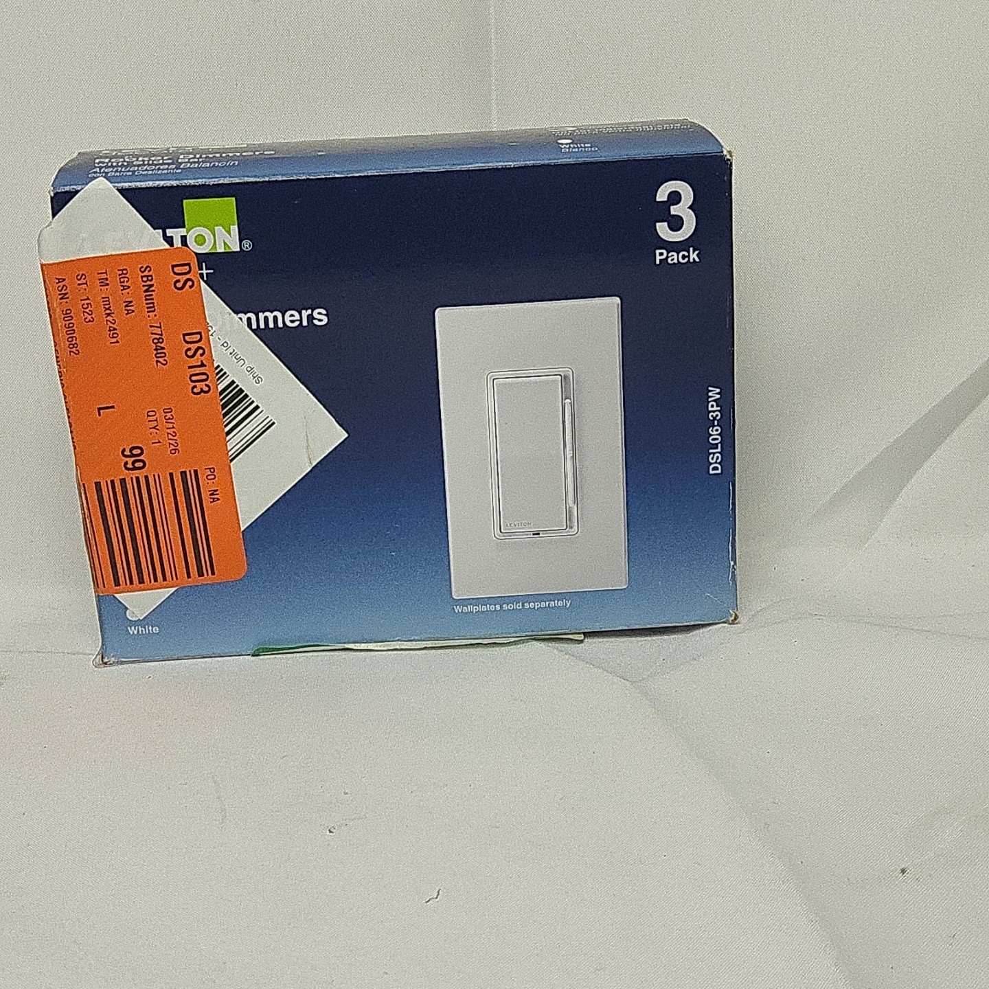 Leviton DSL06-3PW Decora Universal Rocker Slide Dimmer White (3-Pack)
