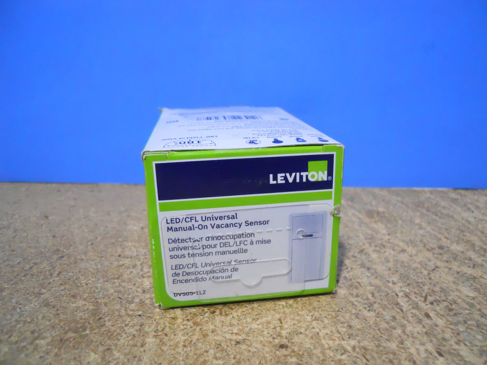 Leviton DVS05-1LZ Universal LED/CFL Manual-On Vacancy Sensor