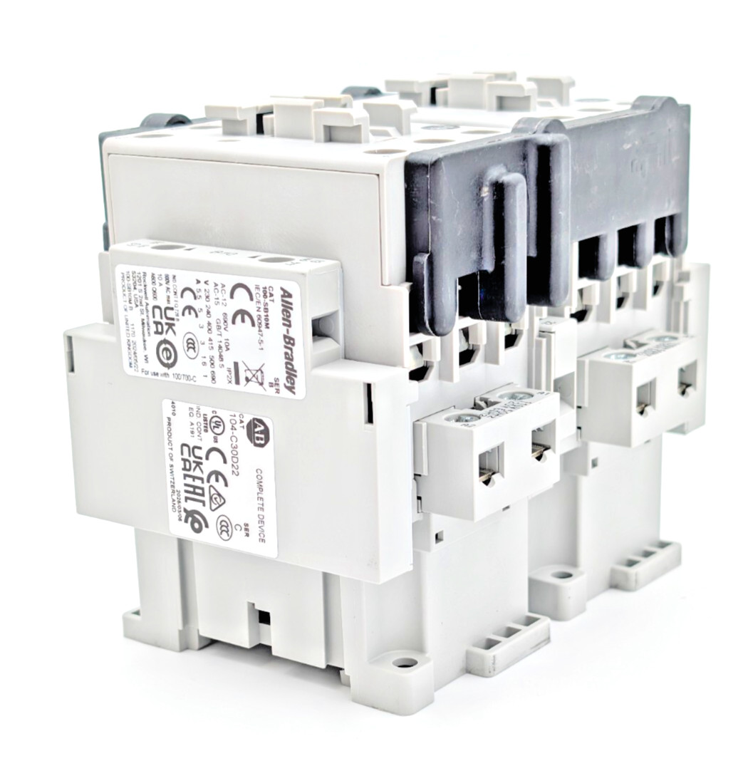 Allen-Bradley 104-C30D22 IEC 30 A Reversing Contactor 110/120V USA 1PC New