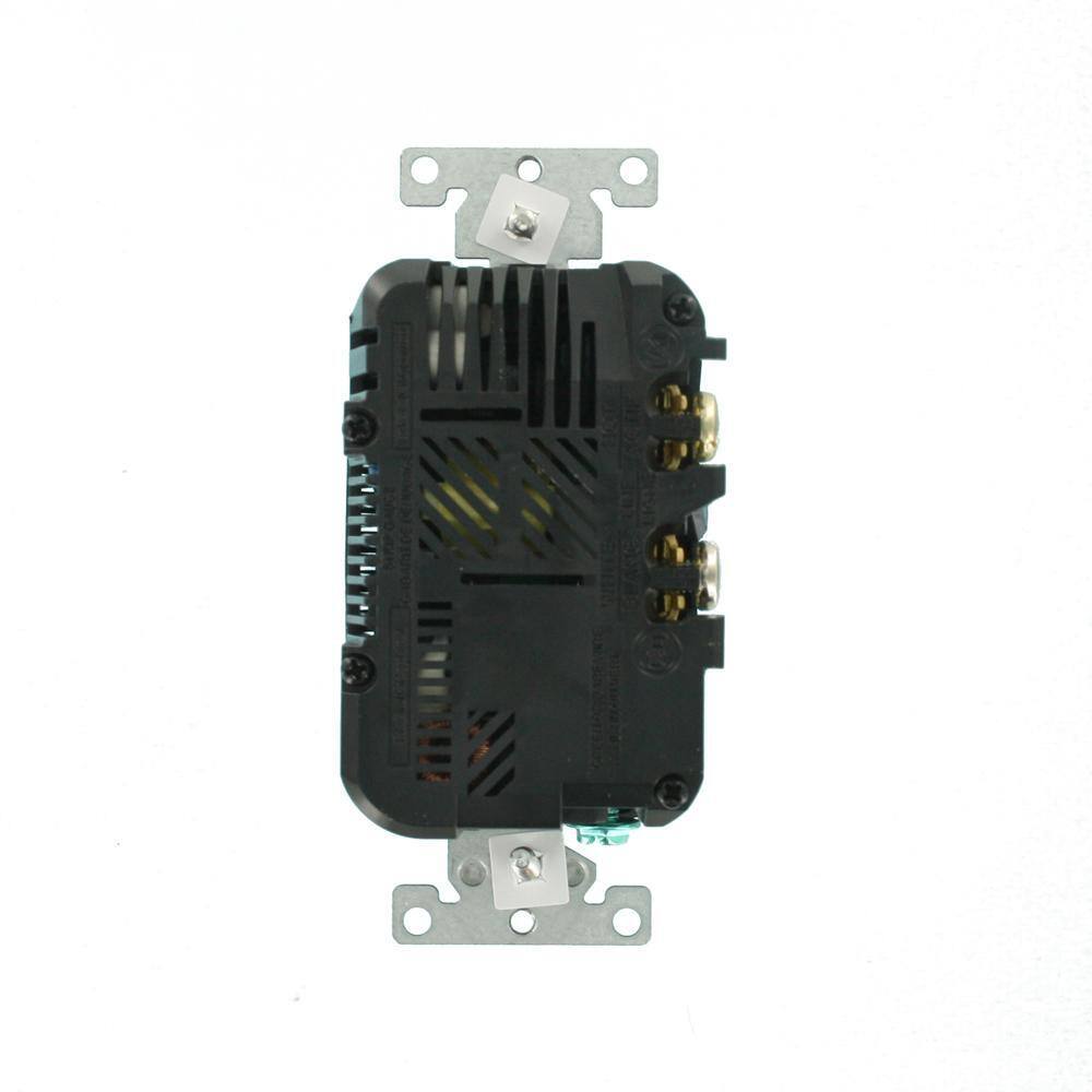 Leviton 3.6A USB Dual Type A Charger 15A Tamper-Resistant Outlets Black T5632-BE