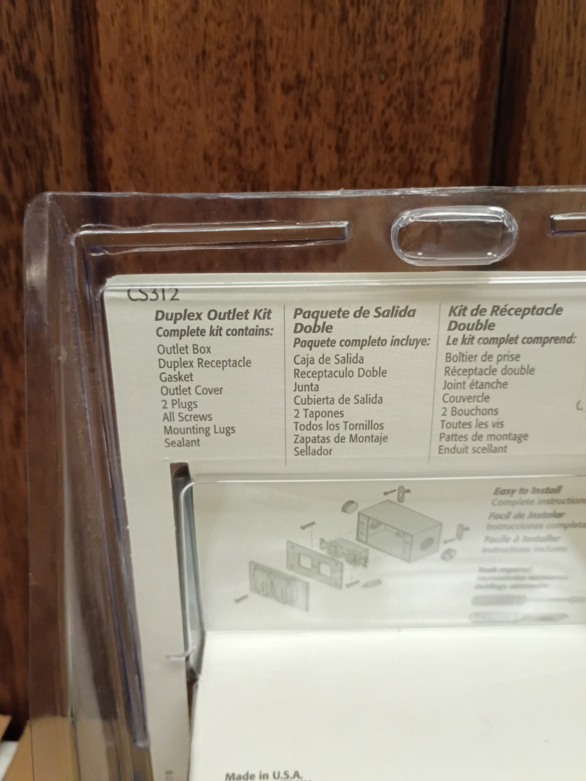 Exterior Duplex Outlet Kit No. CS312WH. 15A, 125 Volts AC Weatherproof NOS