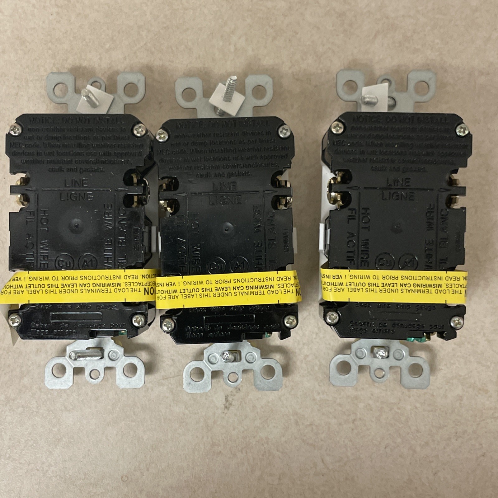 Leviton GFTR1-3W White 15A 125V Thermoplastic Tamper Resistant GFCI Receptacle