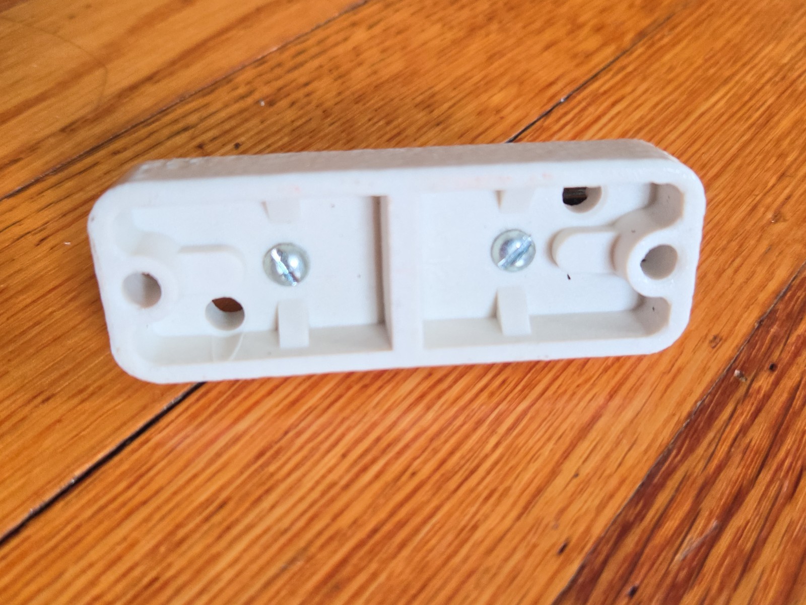 VTG Leviton 9912 Porcelain Knife Switch 25A 125V Copper Industrial USA 3 3/16″