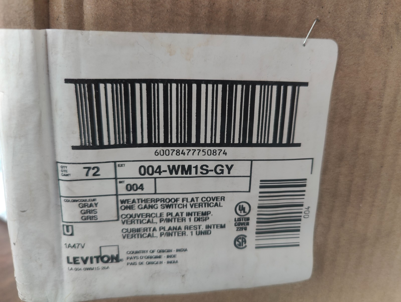 CASE OF 72 Leviton Metal Weatherproof Switch Cover, 1 Gang, Toggle 004-WM1S-GY