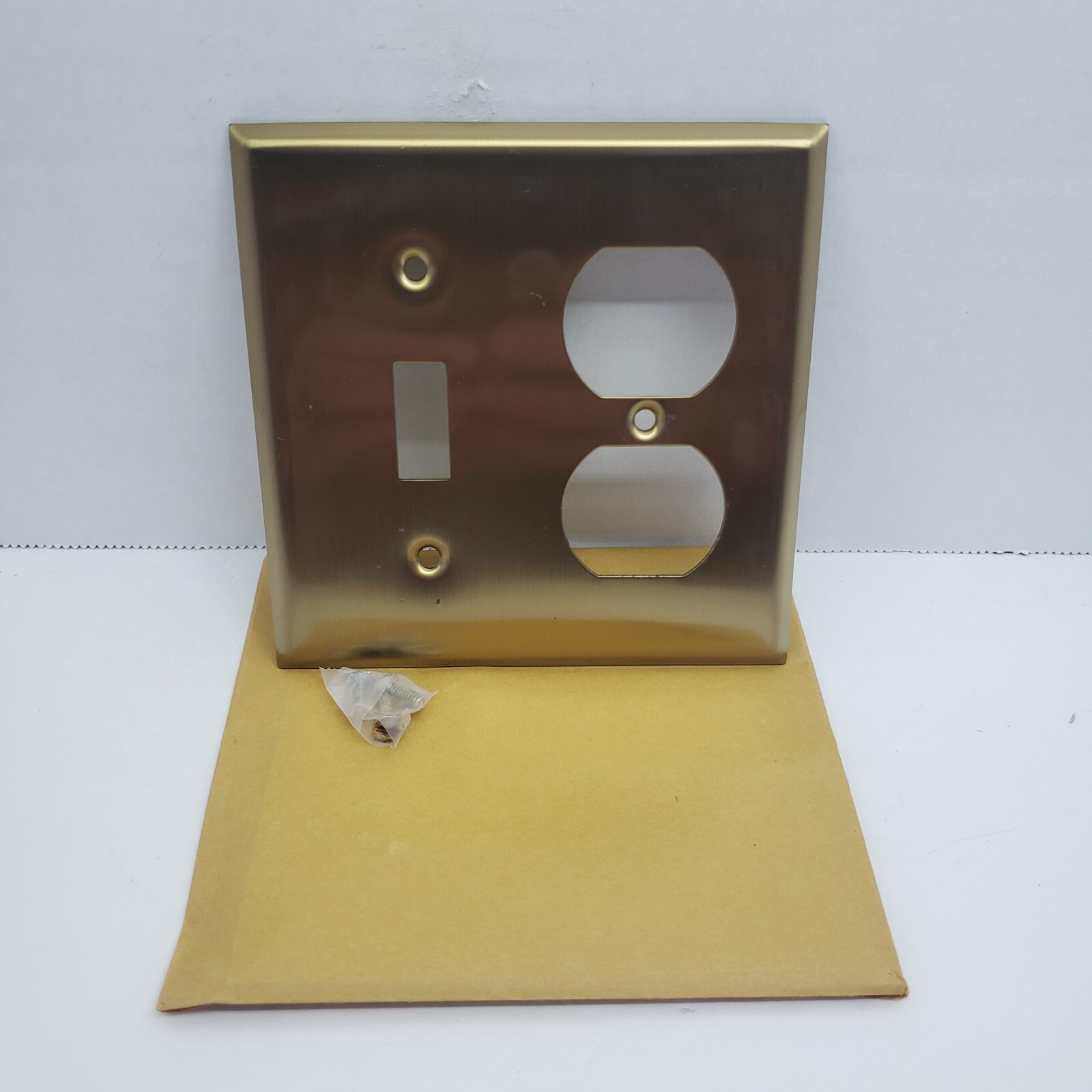 Mulberry 2-Gang Toggle Switch / Duplex Wall Plate Cover SATIN BRASS #94532