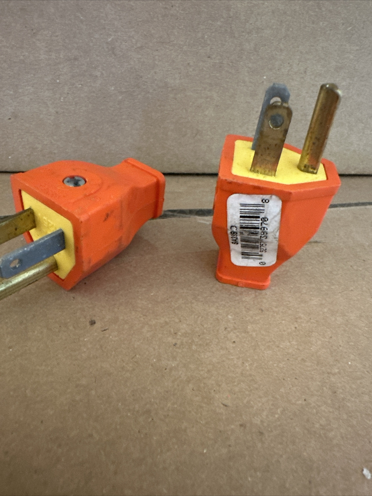Grounded Cord Plug,No SA399O, Cooper Wiring Devices Inc (Lot Of 2)