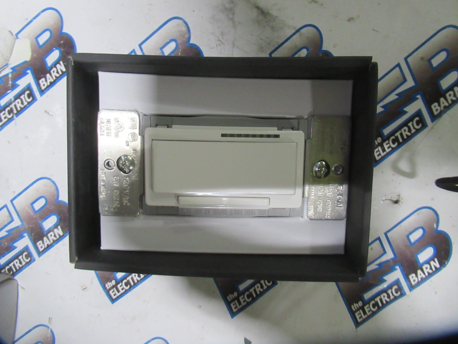 Eaton WACD-C2 Accessory Dimmer Connects to Wifi 1 Pole, 3-WAY -NEW-B