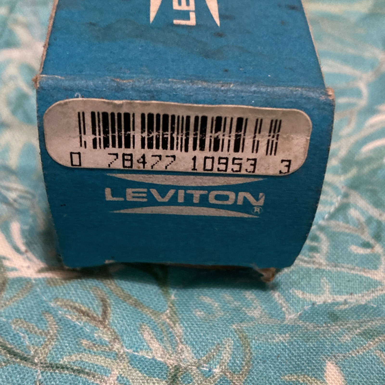 Leviton Single Receptacle 5556-SS 20A 125V Black Wall Side Wired Outlet