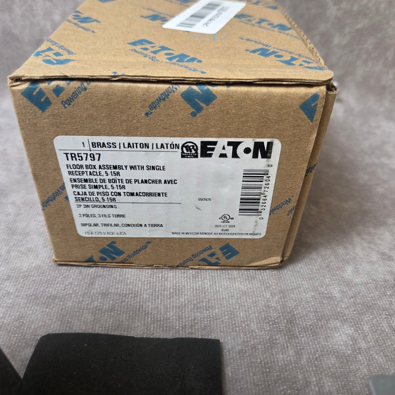 Eaton TR5797 Floor Box Assembly Single Receptacle 5-15R Brass Flush Mount 15A