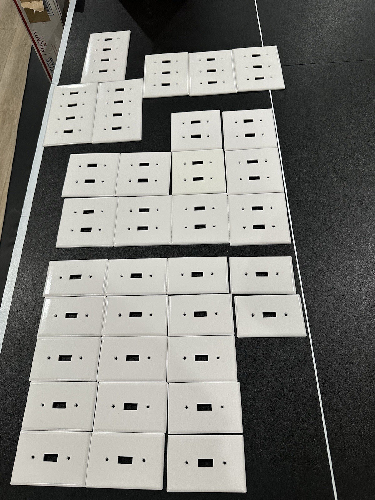 🔥 60 PCS 40×2 way 18×3 way 2×4 way wall light switch. 36 cover plate lot 🔥