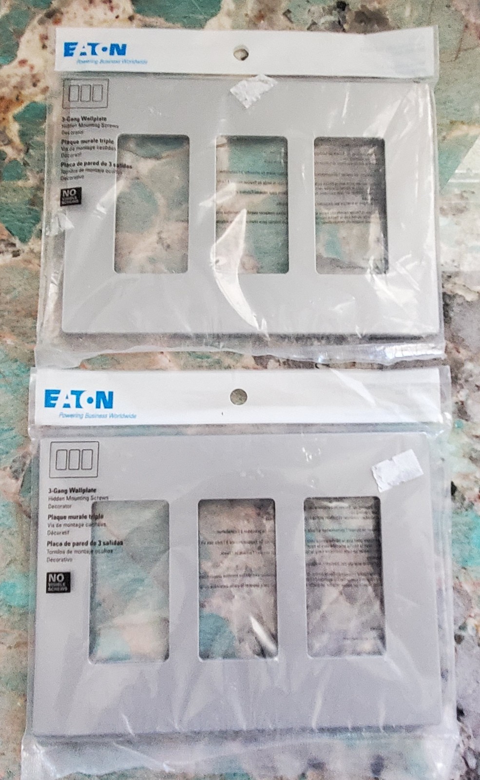 2 Eaton 3 Gang Polycarbonate Screwless Wall Plates Silver Granite PJS263SG-F-LW