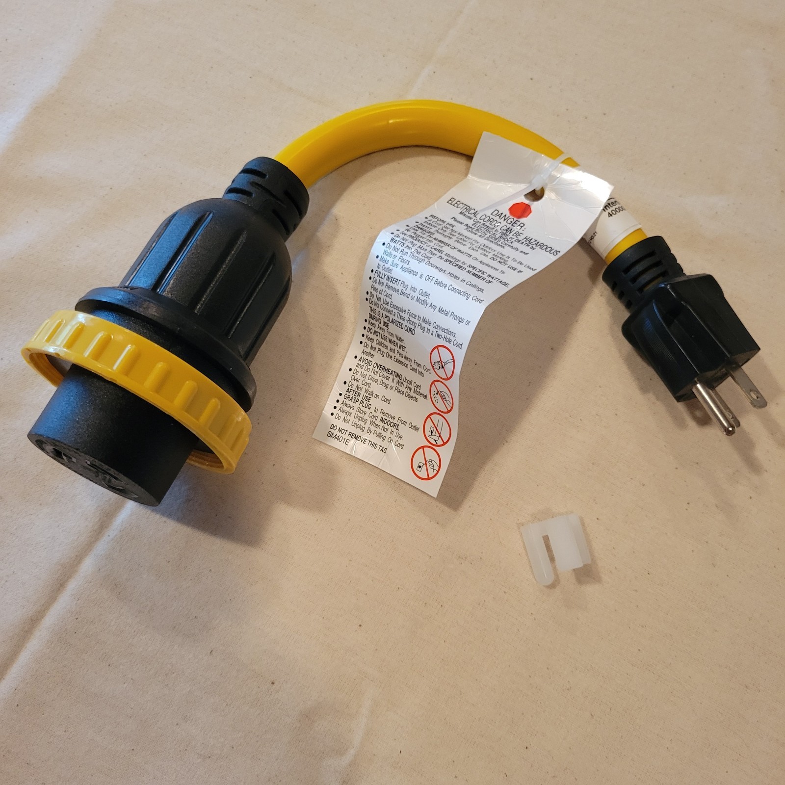 Xuanhua Heavy Duty Extension Cord 125V 15A 1875W Yellow United States Plug 18″