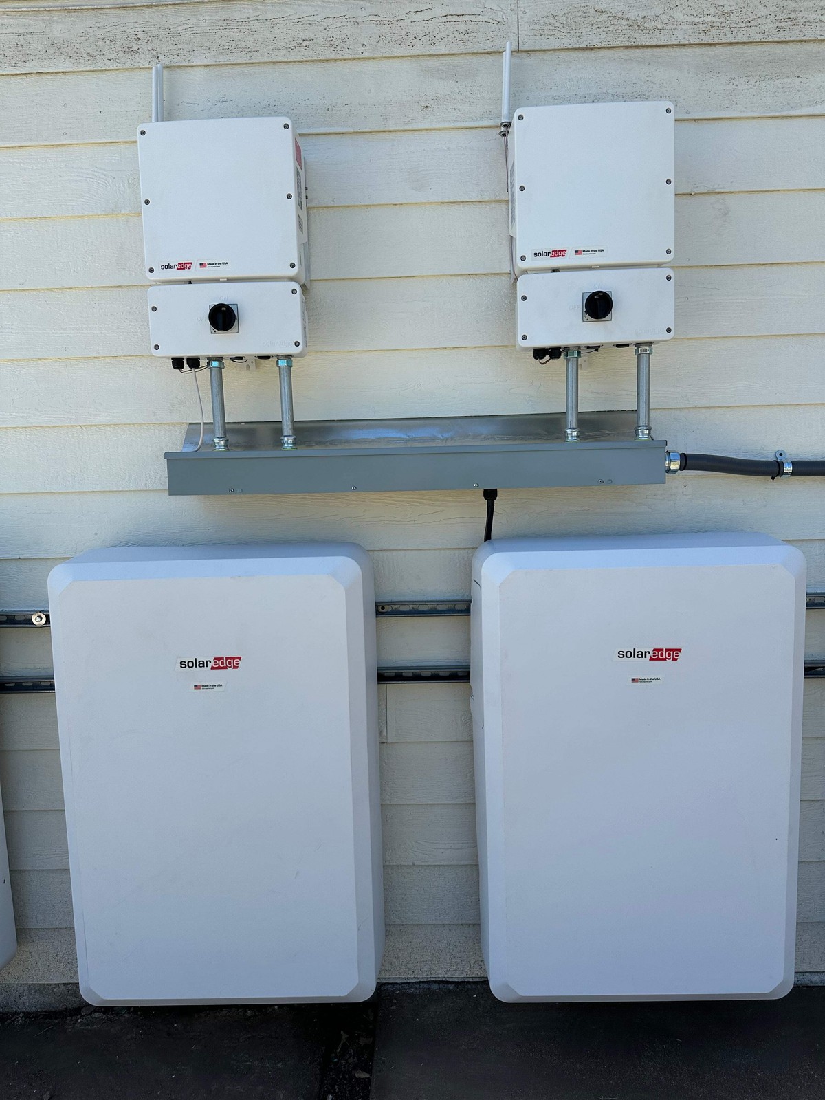 Pre-Owned Demo SolarEdge BAT-10K1P Lithium-Ion Battery Energy Storage System(203