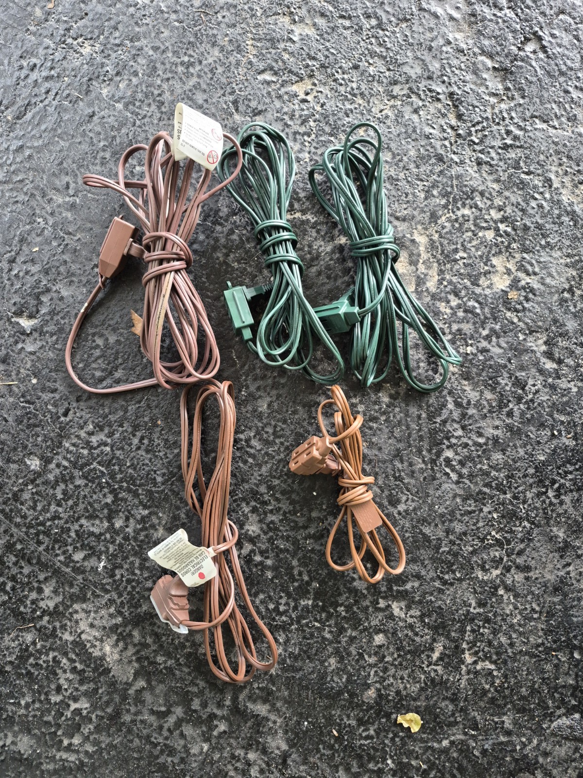 5 extension cords – 5 ft, 10 ft, 15 ft (3)