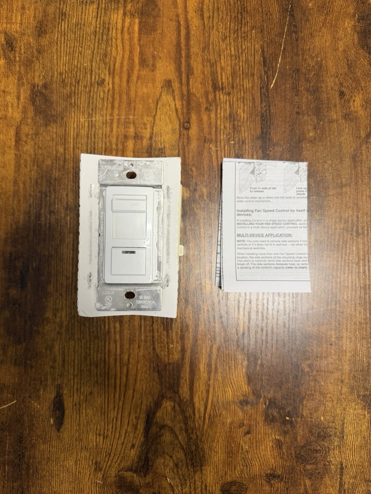 Leviton IPF05-1LZ 5A FanSpeed Control/Locator Light Switch,White *READ*