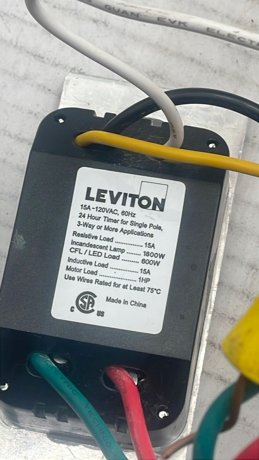 Leviton 15A 120V Digital Timer Light Switches Single Pole 3-Way Lot Of 7