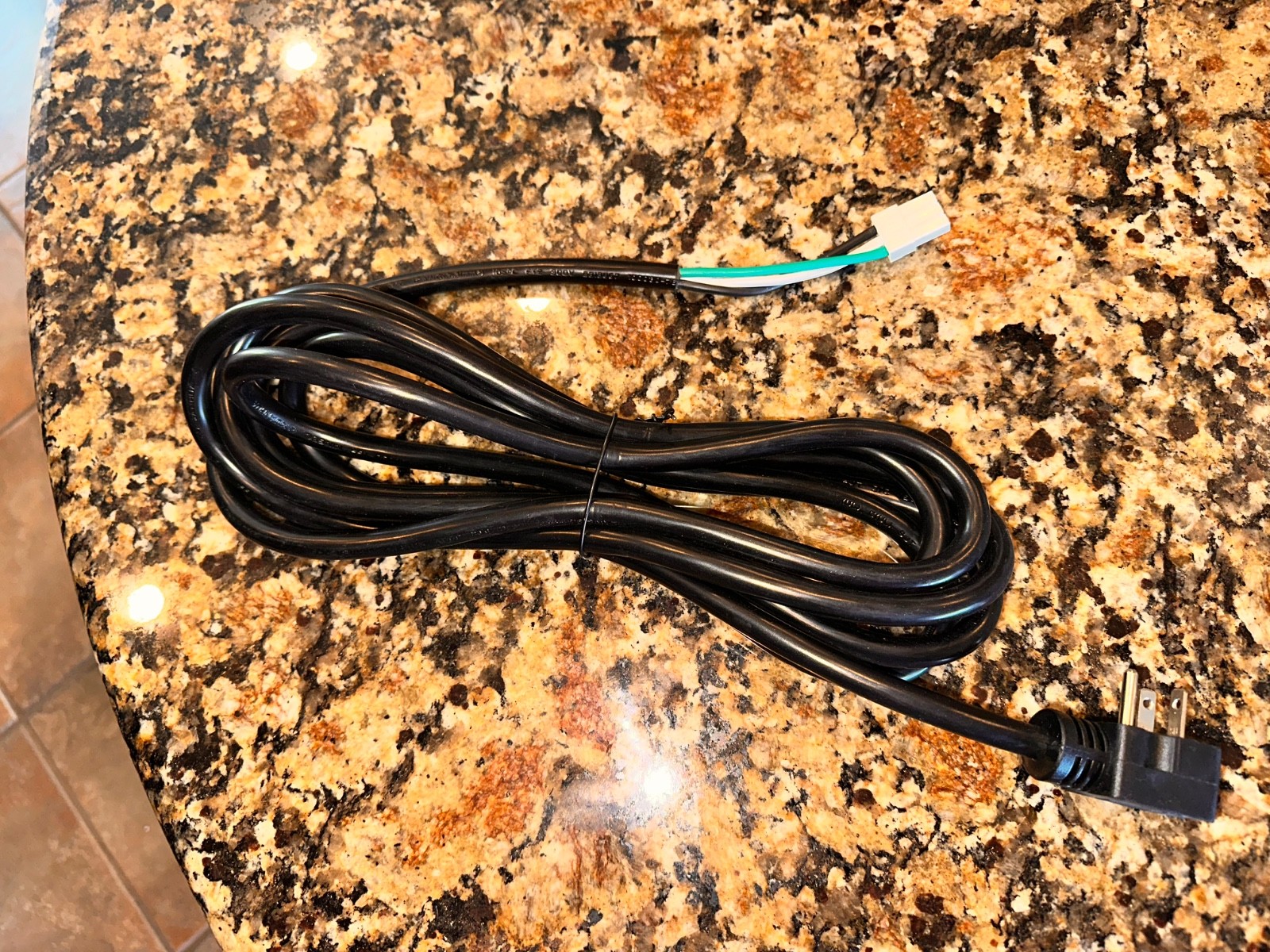 NEMA 5-20P 10 ft electrical cord