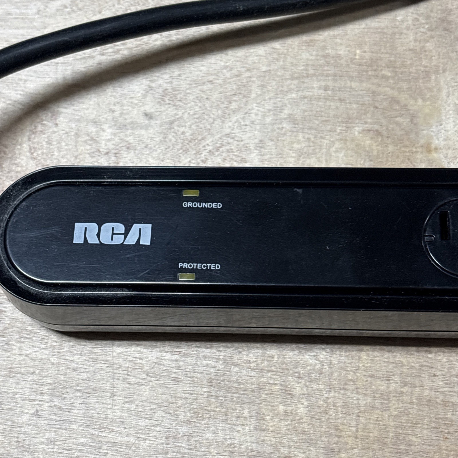 RCA 7-Outlet Surge Protector 1500 Joules 4’ Cd PS27210B Coaxial Cable/satellite