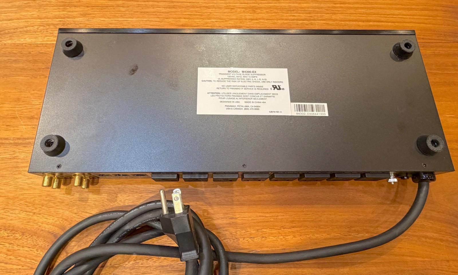 Panamax M4300-EX 8 Outlet Power Conditioner & Surge Protector PRISTINE + MANUAL