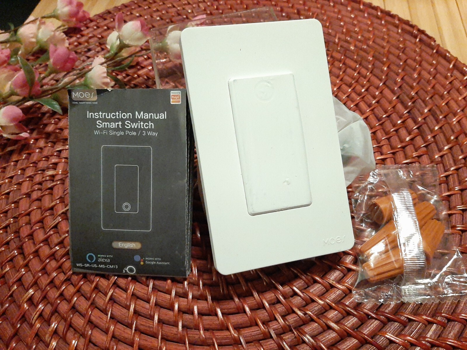 MOES WI-FI SINGLE POLE / 3 WAY SMART SWITCH ~ White , NOB