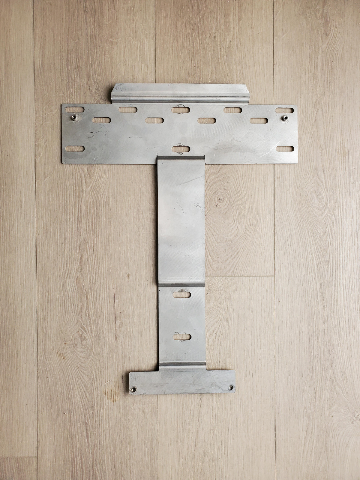 Mounting Bracket, for the SMA SunnyBoy Solar Inverter SB?000US-12 READ