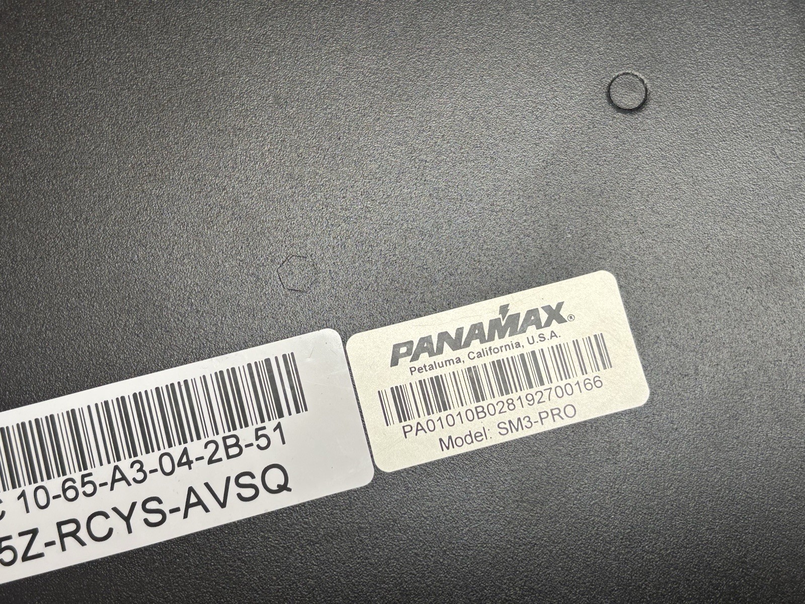Panamax SM3-PRO 3-Outlet Power Surge Connector – no bracket
