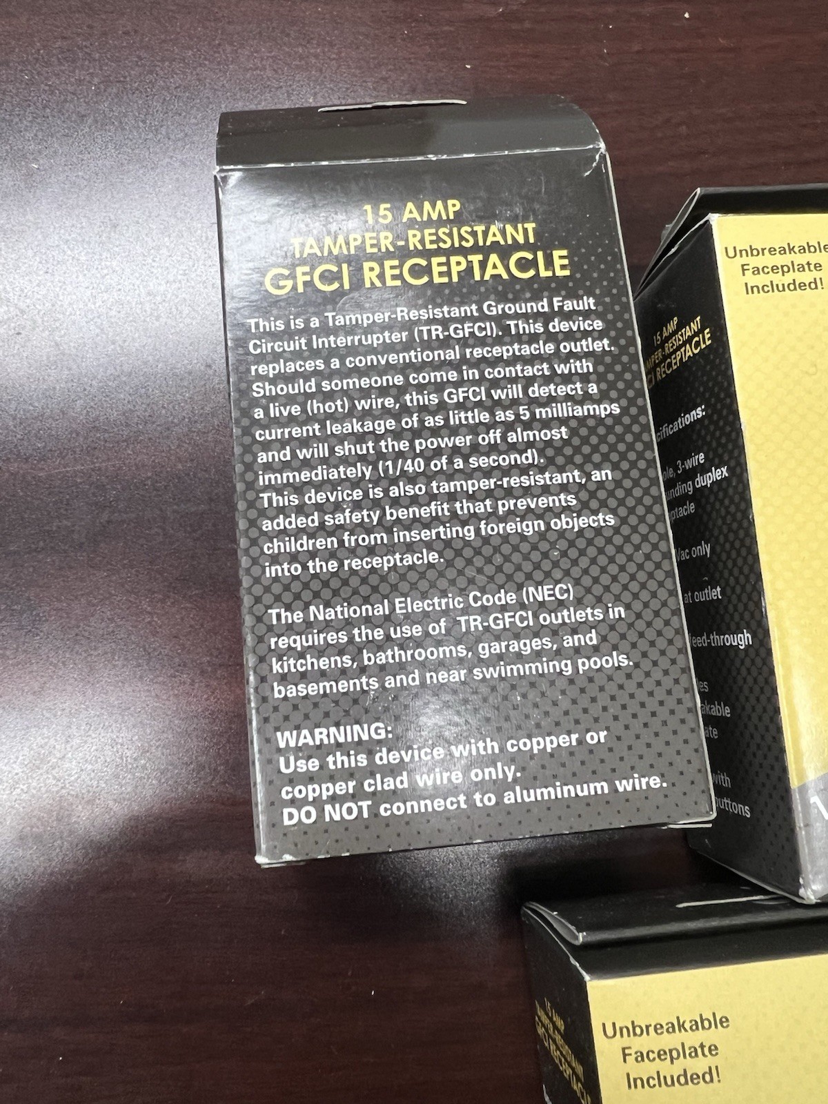 Lot of 3 GFCI Outlet 15 Amp Tamper-Resistant LED Indicator Receptacle w/ Plates