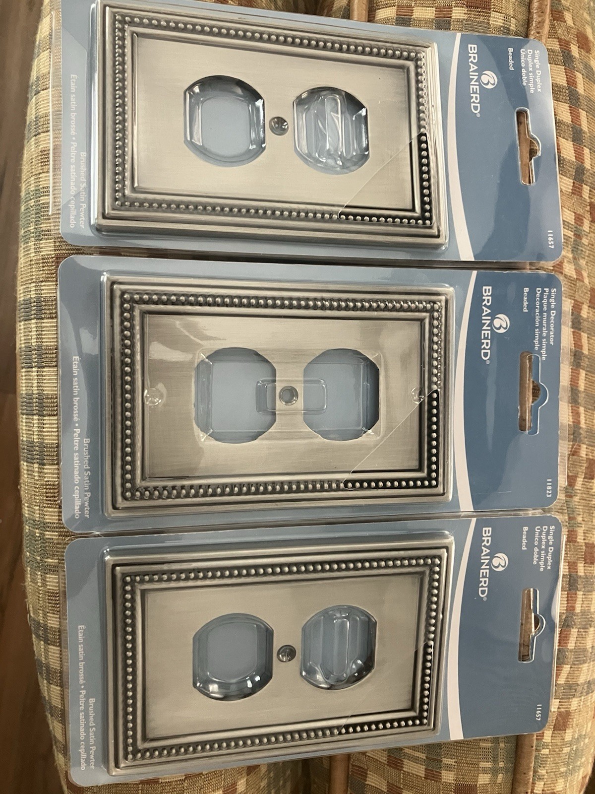 3 BRAINERD Beaded Outlet Cover Brushed Satin Pewter NEW #11823 Single Duplex