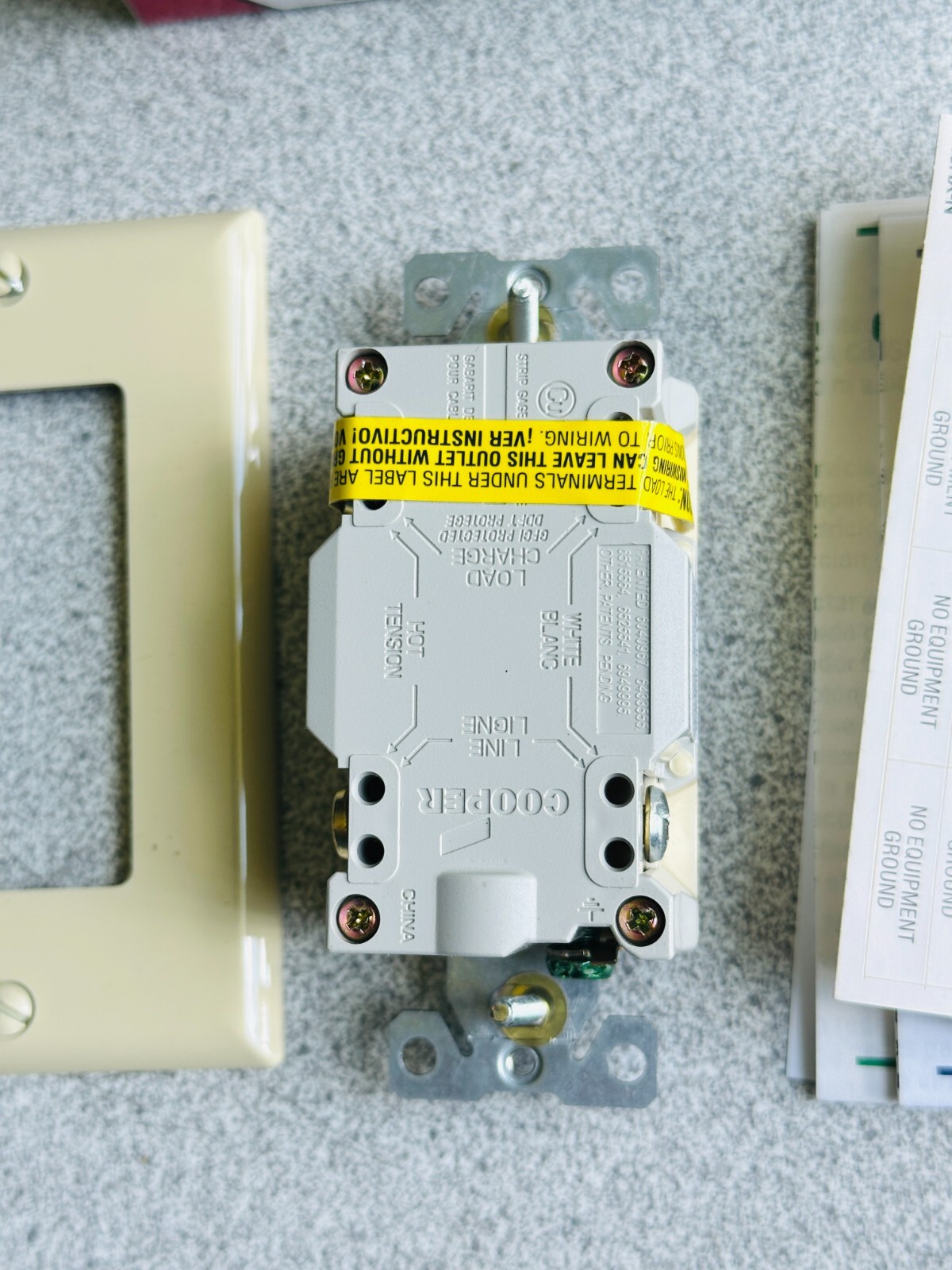 NEW Cooper TRVGF15V Heavy Duty Tamper Resistant GFCI GFI Outlet 5-15R 15A IVORY