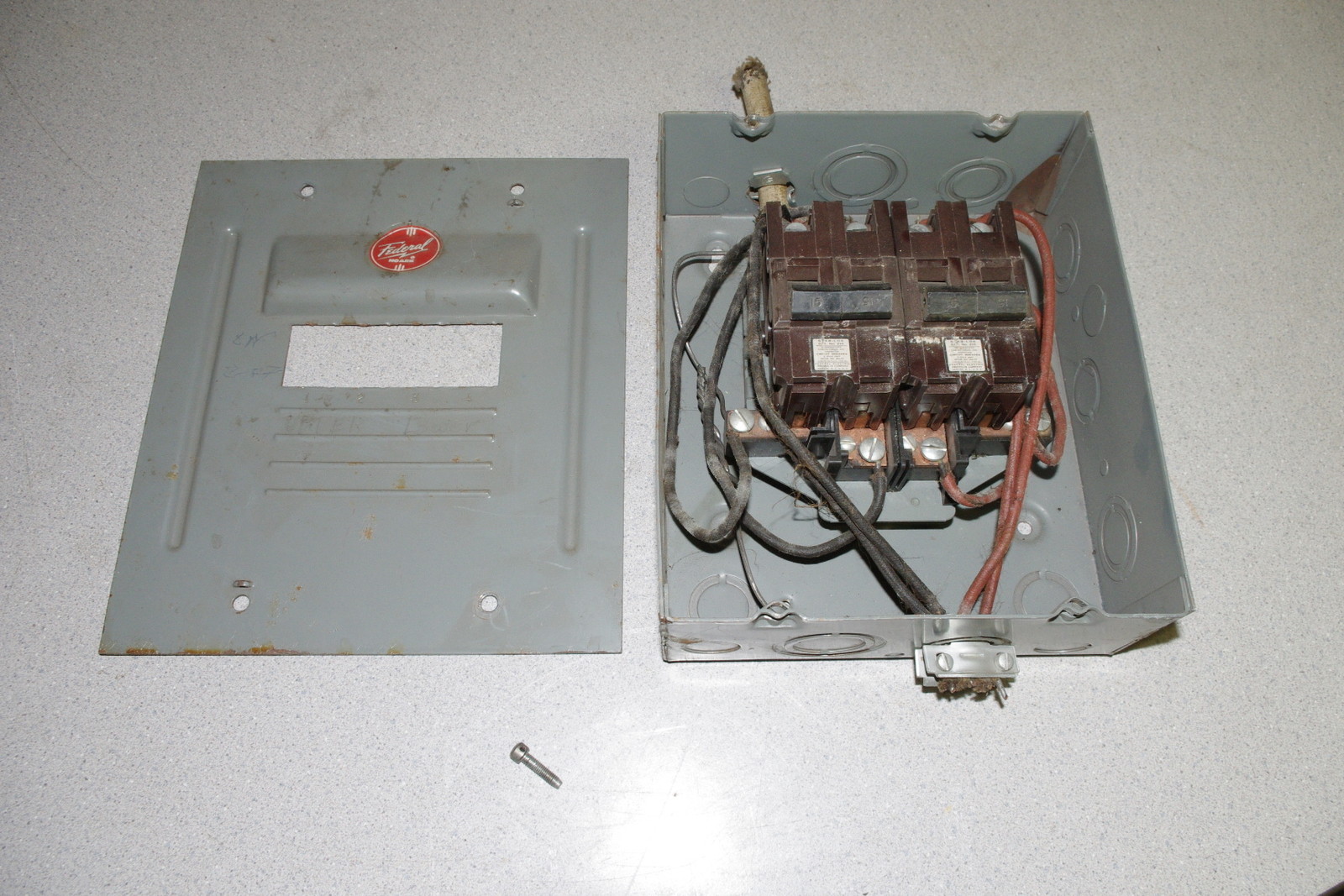 Federal Pacific 114F-11 Water Heater Control w/ (2) 15A Breakers *FREE SHIP*