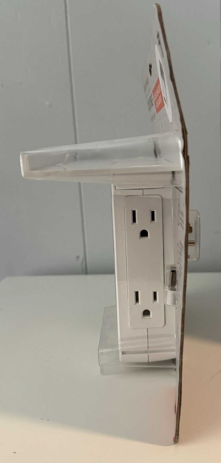 Sharper Image Socket Shelf Cordless Wall 6-Outlet Extender – White
