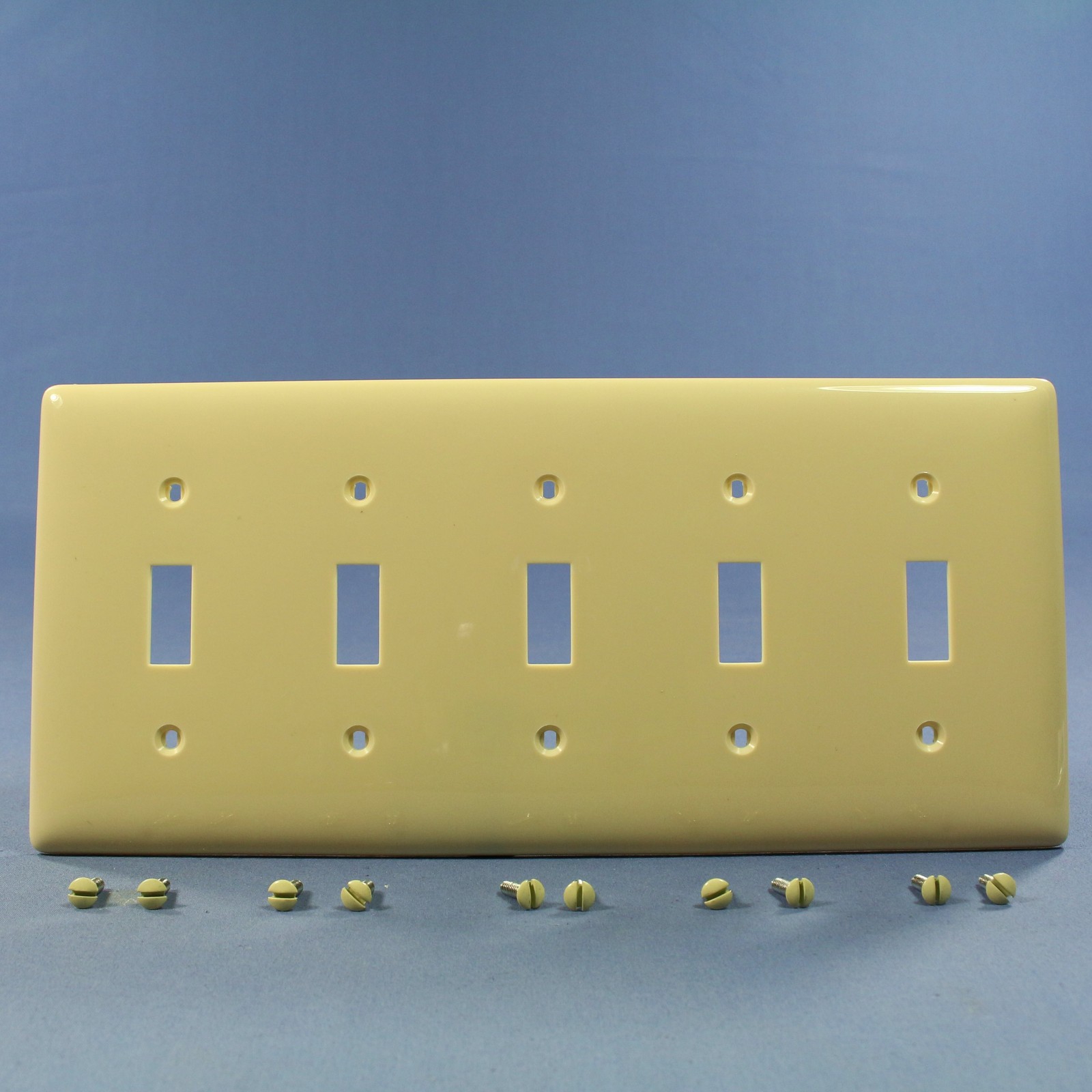 Hubbell NP5I Ivory 5-Gang Toggle Switch Unbreakable Nylon Standard Wallplate