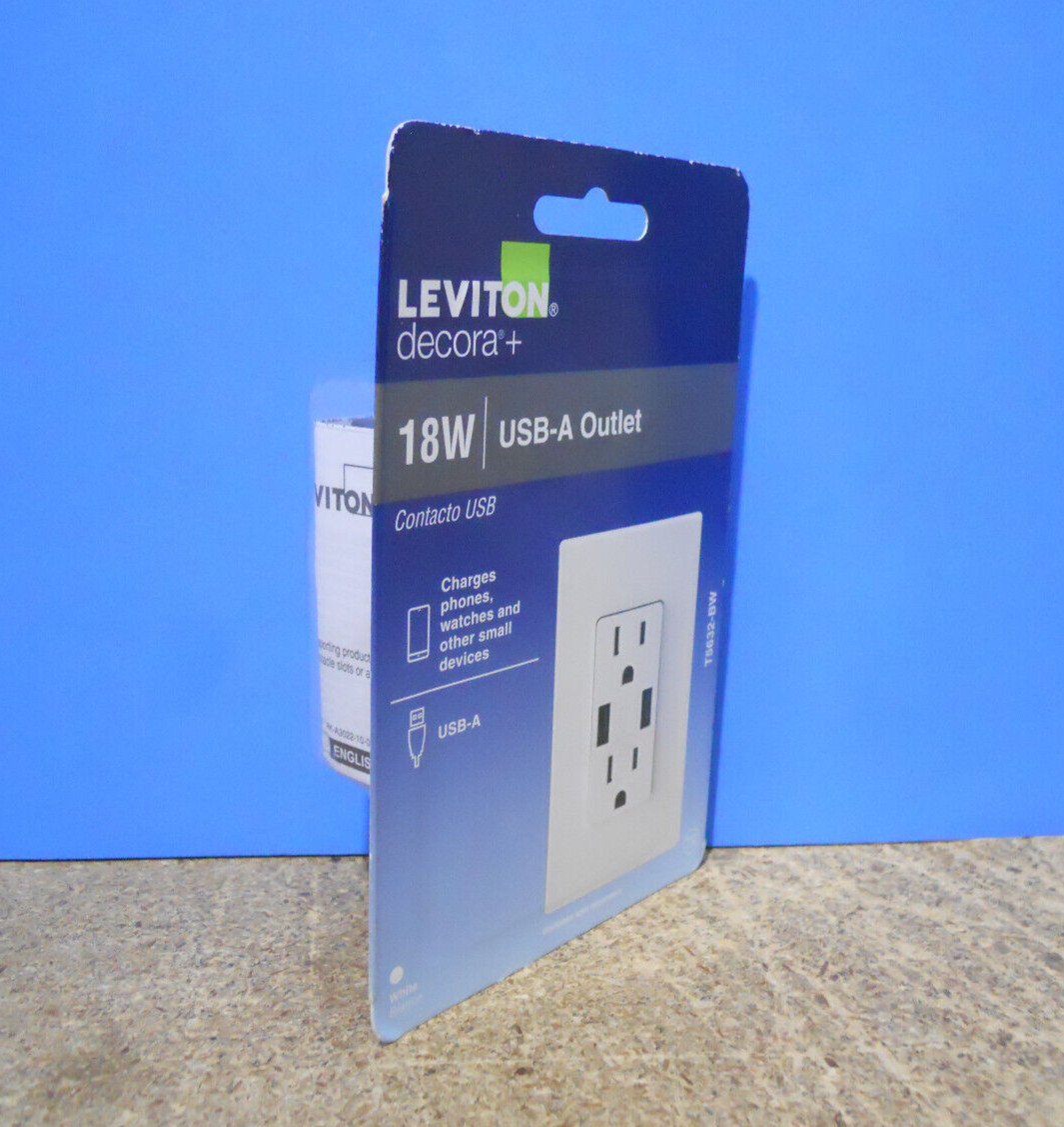 Leviton Decora+ 18W USB-A Duplex Outlet T5632-BW New In Box White