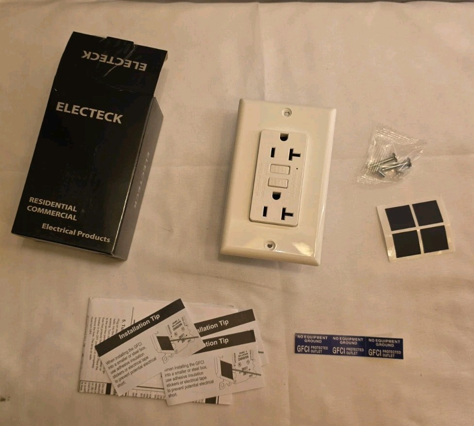 ELECTECK 20A GFCI Outlet Receptacle – 125V – Wire Terminals #14 -#12 AWG – WHITE