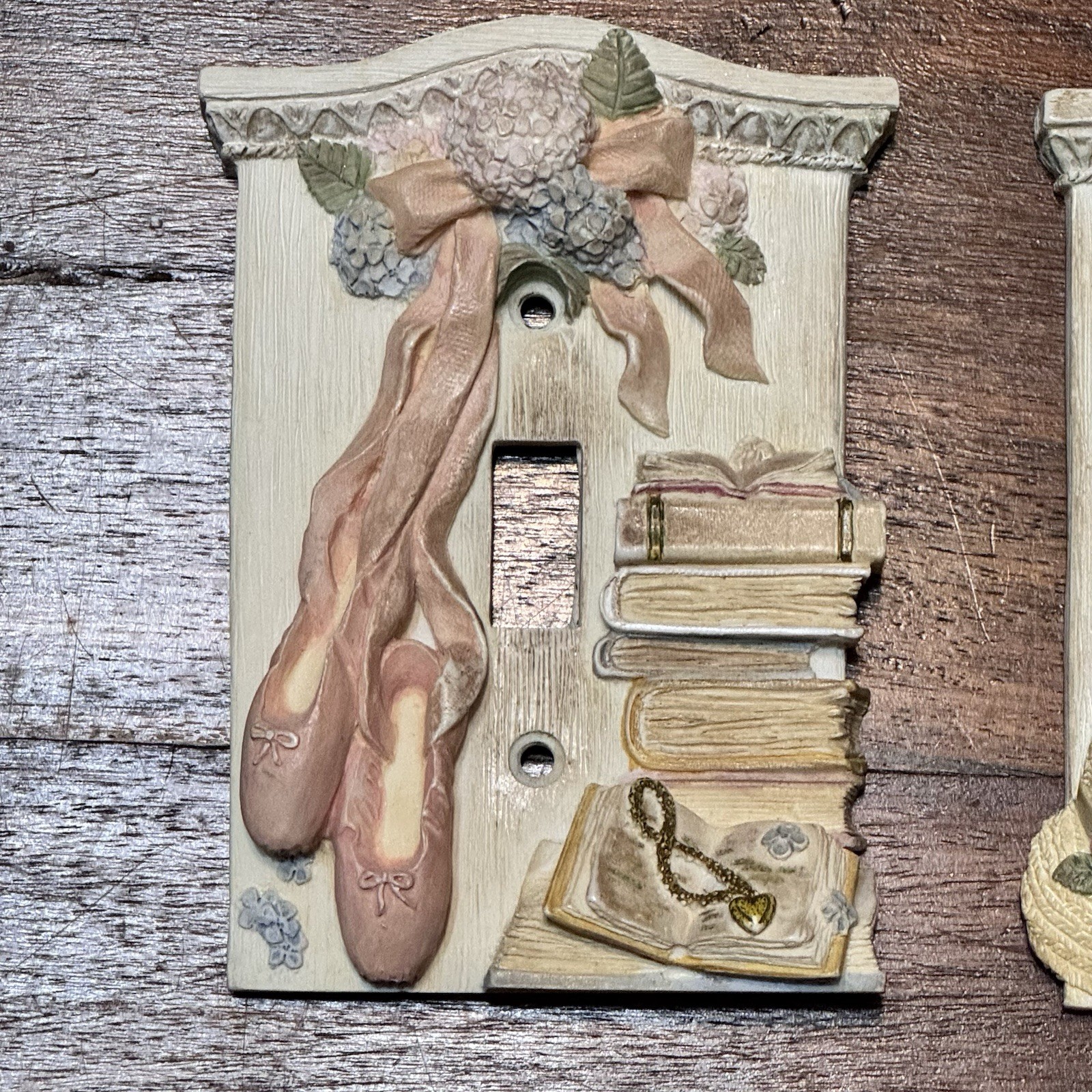 Grandma Cottagecore Vintage 1990s Floral Resin Switch Plates – Double & Single