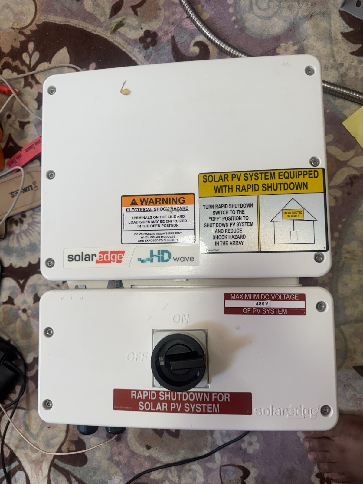SolarEdge 240V Single Face Inverter with HD-Wave Technology (SE7600H-US)