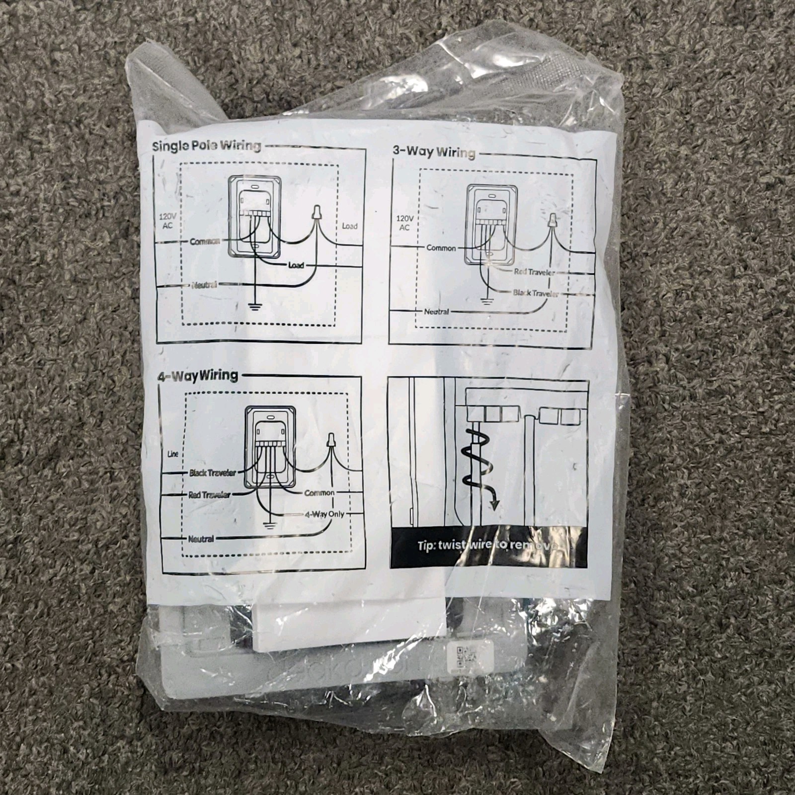 NEW Deako 3-Gang Backplate and Faceplate, Simple Rocker Switch, DS-BS3X-WHNL-UCQ