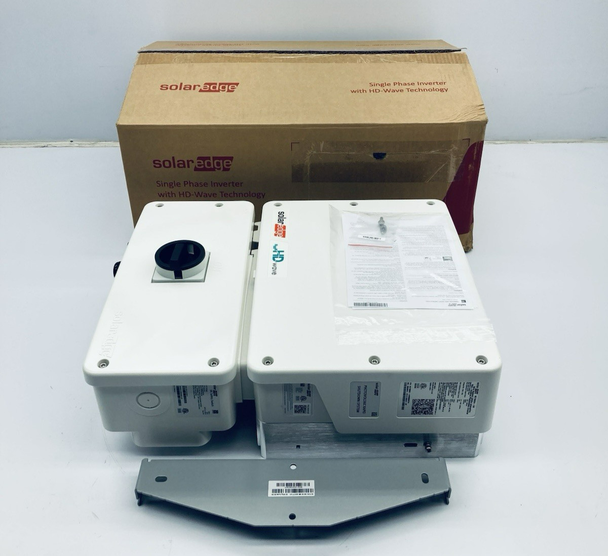 SOLAREDGE SE7600H-US000BEU4 Single Phase Non-Isolates string Grid-Tie Inverter