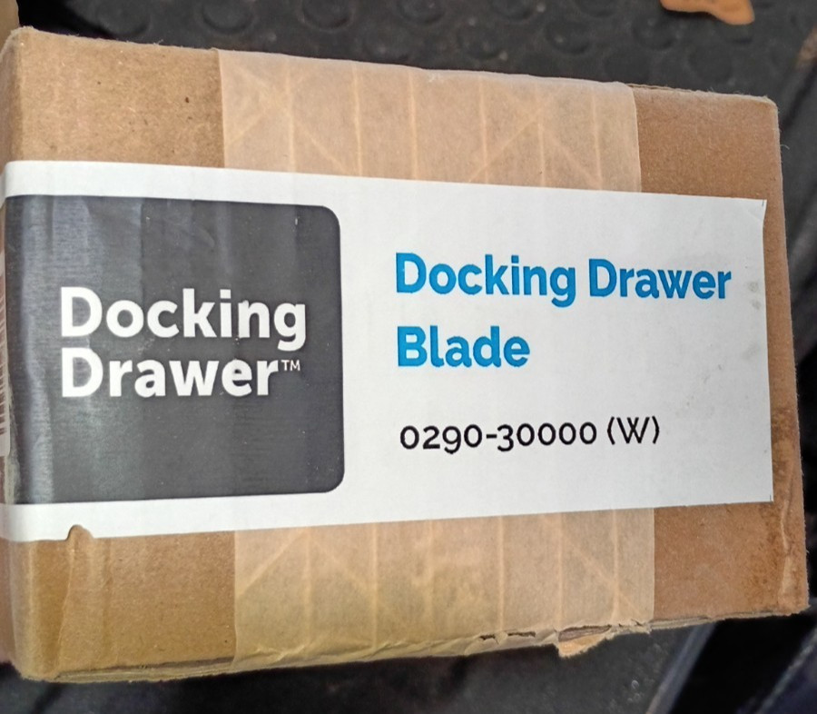 New Docking Drawer Blade #0290-30000 2 Outlets & USB Ports. 125V 60HZ 15 Amp